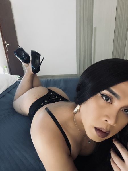 Hi! I’m Manila, a beautiful and passionate young 100% REAL shemale asian ladyboy top and bottom from the Philippines. Don’t miss the chance to meet a very special girl like me 💋