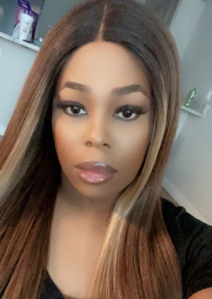 Oral Top girl available and ready now let’s play.