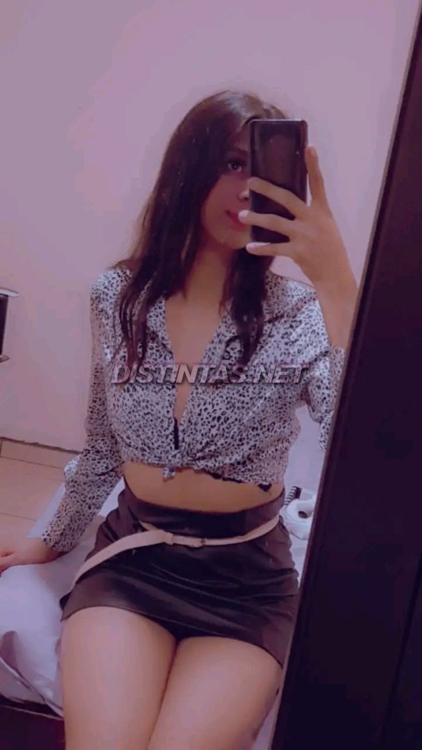 Ashley 