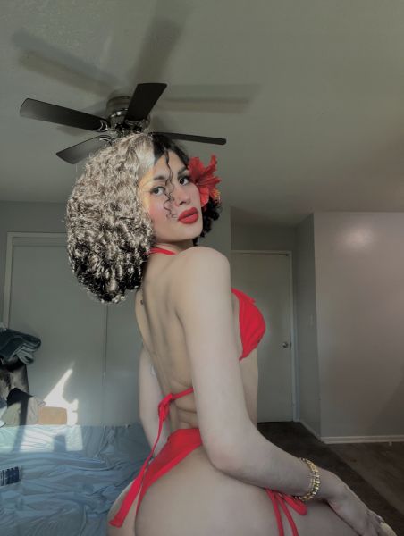I live in La habra California, make your appointment and don't miss the moment. To have a delicious time with me💋