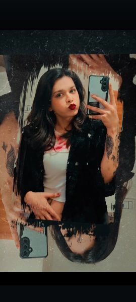 Hello 
My self whiskey
I am ladyboy
Age 22
In Ahmedabad sg highway
Looking for paid only
