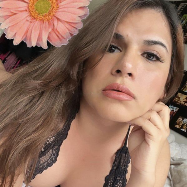 Hi daddies, Looking to meet nice guys. I am a bottom princess looking for guys who appreciate sensual, passionate sex, I am not into rough and I do not party at all so please save the time and pass if that's what you are looking for. I also love kinky roleplay fantasies, oral sessions, making out. Feel free to connect. Safety is at the utmost importance. STI/DD free and expect the same.