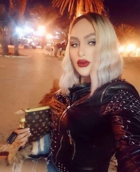 Hello guys! My name is Nouran, 25 years old, Arab origin, shemale with a real cock of 18 cm.

My body is toned and smooth, like a supermodel with beautiful legs, luscious, full lips, and a smooth, tight bubble butt. All my photos are recent and look 
