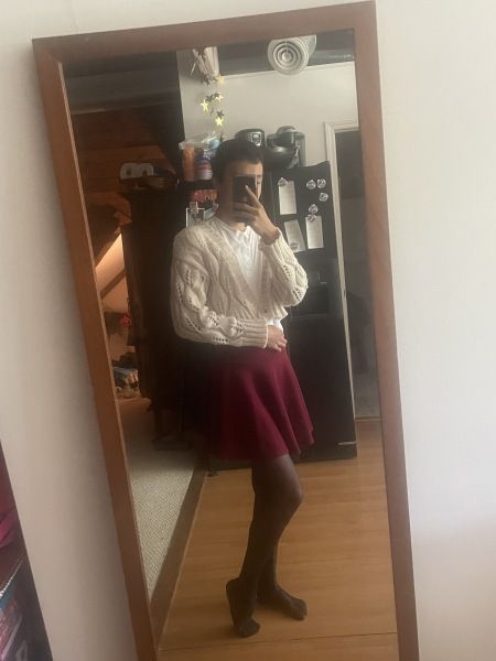 Looking for someone to breed? Want a good boy who will fulfill your darkest desires and *deepest* fantasies? You’re in the right place then honey! Contact me for rates :3 I’m kink friendly!