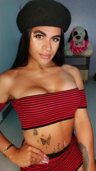 Hello, I'm Sara, Colombian, accommodating, educated and sensual, how delicious a few kisses and blowjobs, versatile to enjoy together the Sex without limit and be your dirtiest fantasies, uncomplicated.