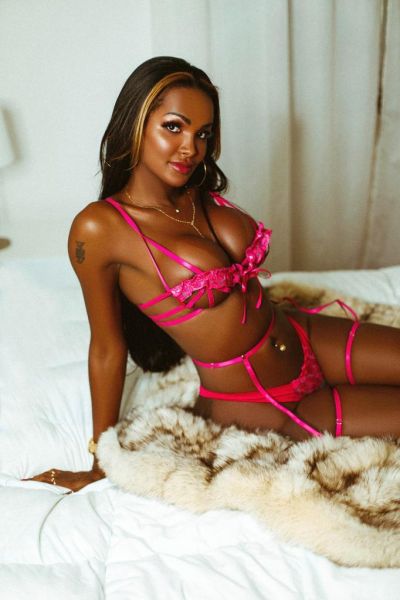 HI BABE I AM MAYA VENERE, 8" HARD COCK, LOVER…
BRAZILIAN MODEL, TALL, SLIM AND SEXY

An authentic hot Brazilian sexy, passionate and playful, very open-minded, extremely friendly, who is willing to fulfil her every wish.

My first language is Portuguese, intermediary English and Fluent in French and Italian, I am very polite, warm, and passionate about life. Perfect to suit any occasion.

If you treat me well, like a gentleman, I promise I'll enjoy making you special and we'll have lots of pleasure and fun together.

Full GFE services including lots of games and how to make a man feel special and happy in my company.

✨ 1000% REAL ✨
✨ THE BEST SERVICES EVER ✨
✨ VERY DISCREET VIP SERVICE ✨
✨ PASSIONATE EXPERIENCE ✨
