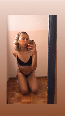 Abril Nena