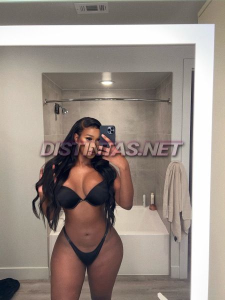 I provide the ultimate VIP luxury fantasy experience. When I am with you, my only focus is YOU. I will listen to your every need and cater to you. I am very warm hearted and caring so with me, you will feel truly happy and at peace. My goal is to make every encounter with you truly unforgettable. I...