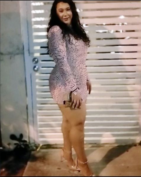 Hi I am Puerto Rican / Italian  trans pre op . 25 , ♊️ . I’m easy going but if u let me I can show how freaky and “ caliente “ i can get . I love getting on  my knees while u take out your wet cock and slapped on my lips while  you teabag / face fucking me to the core. Let’s play show and tell . Up